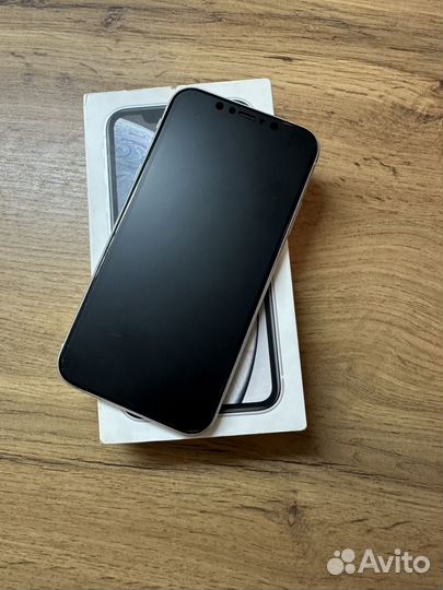 iPhone Xr, 128 ГБ