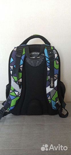 Школьный рюкзак