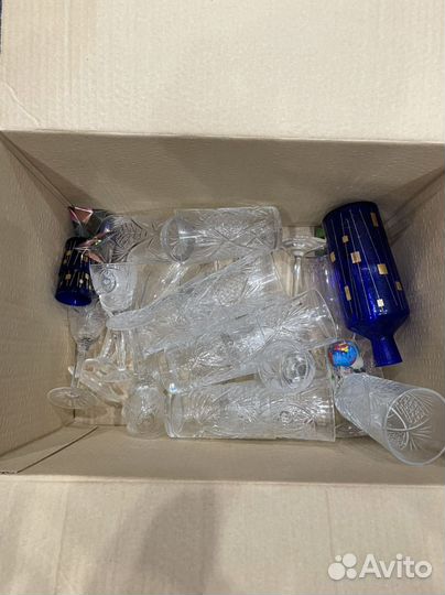 Хрустальные рюмки, бокалы, стаканы