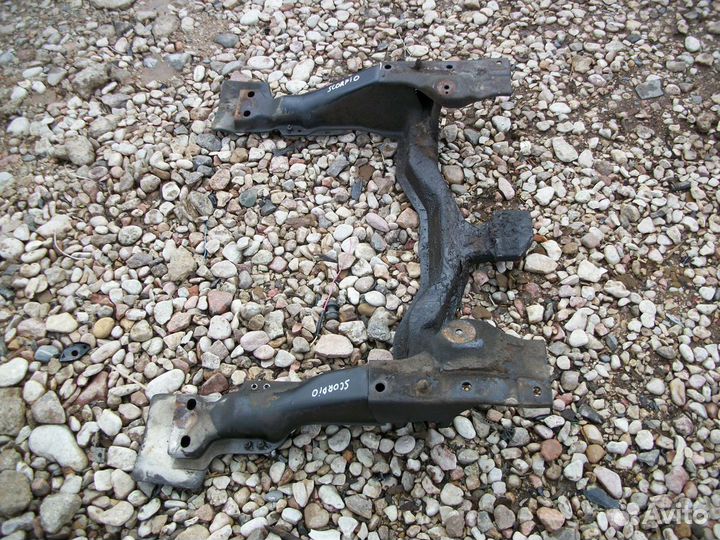 Подрамник Форд Скорпио 2