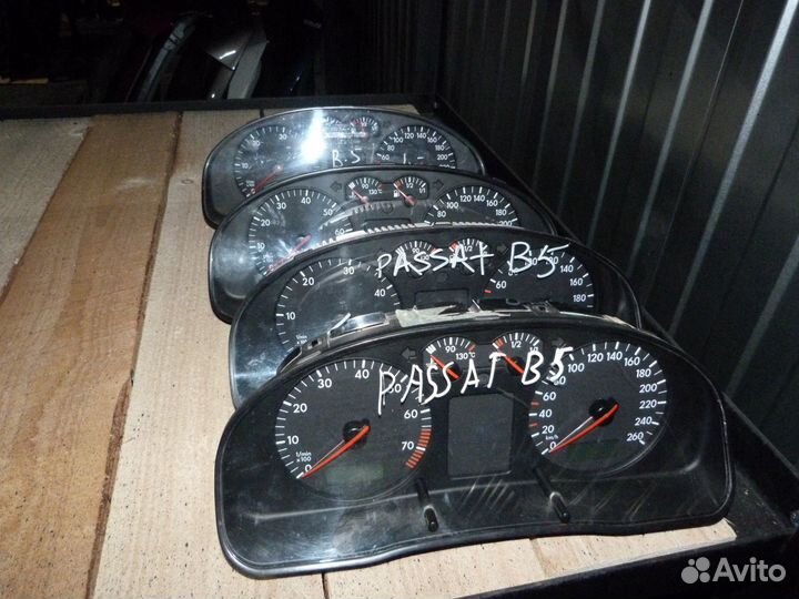 Щиток приборов VW Passat B5