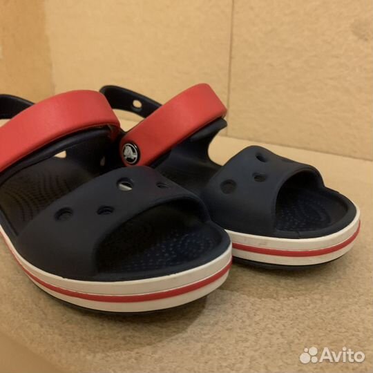 Crocs сандалии C9