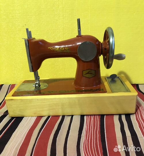 Швейная машинка детская СССР