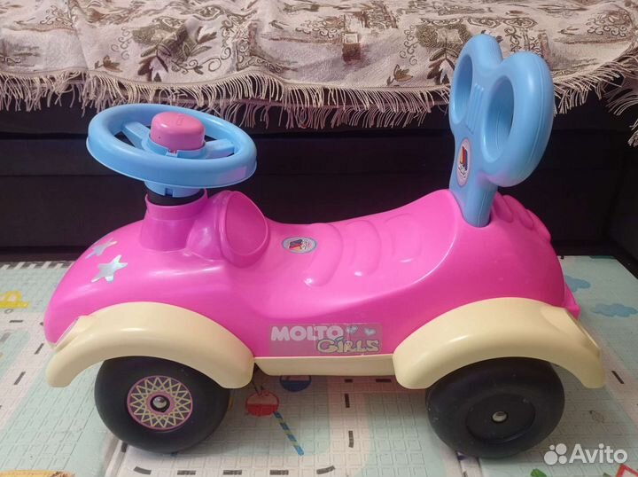 Машинка каталка