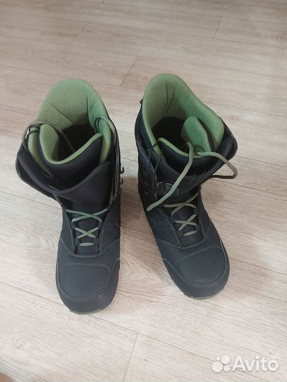 Сноубордические ботинки 45 и крепления L мужские