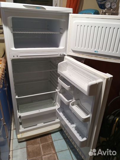 Холодильник рабочий бу stinol