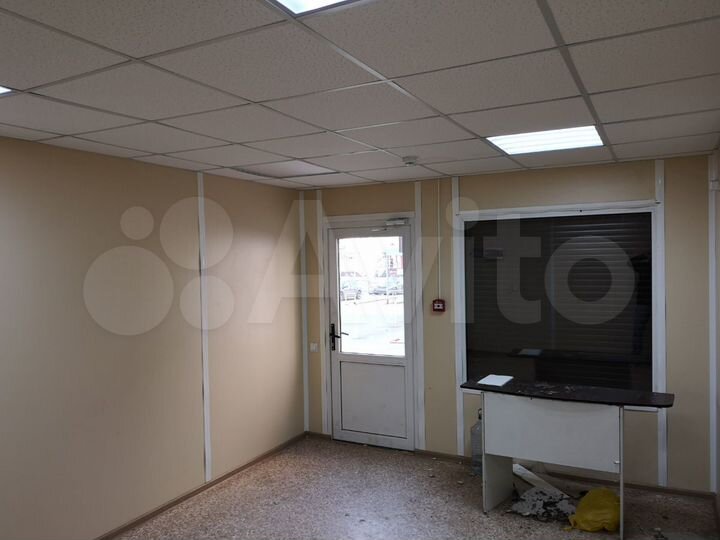 Торговая площадь, 32 м²