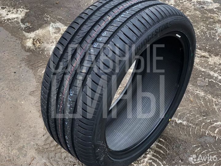 Bridgestone Alenza 001 255/45 R20 101W