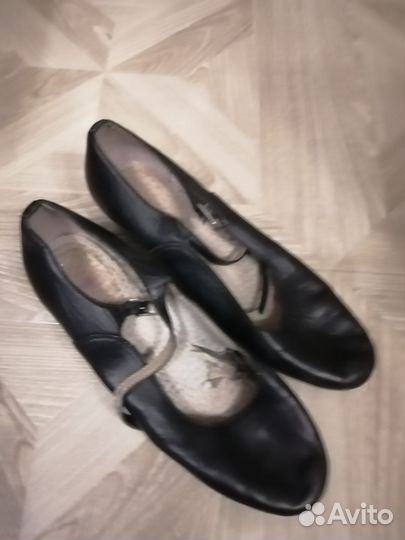 Туфли для народных танцев 36р