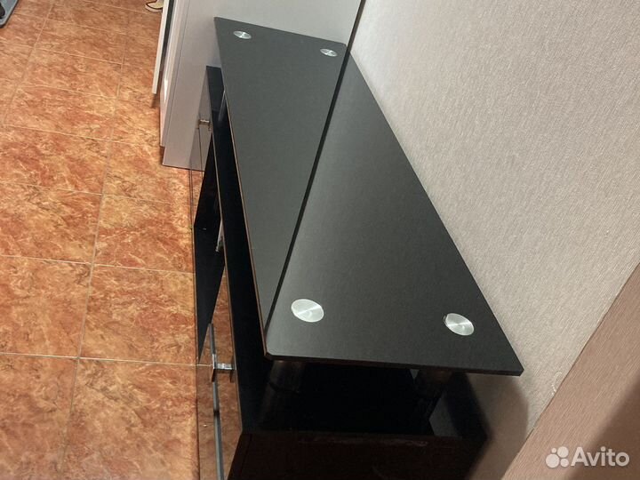 Подставка для телевизора