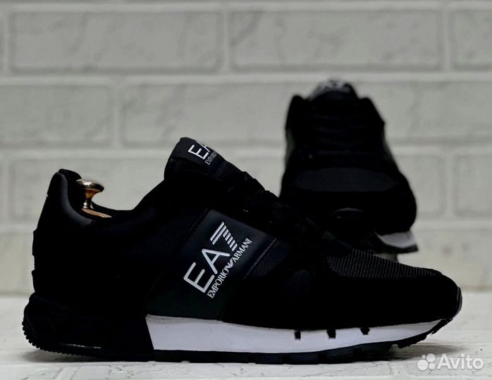 Кроссовки Armani