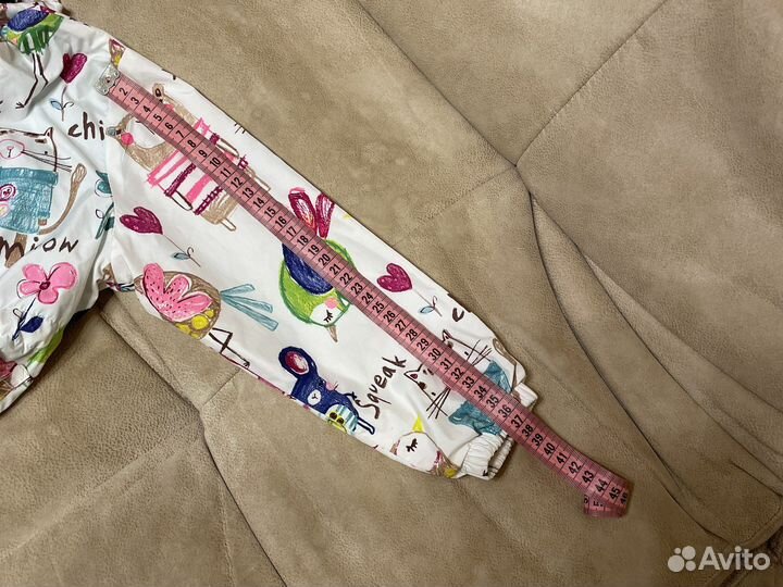 Ветровка для девочки