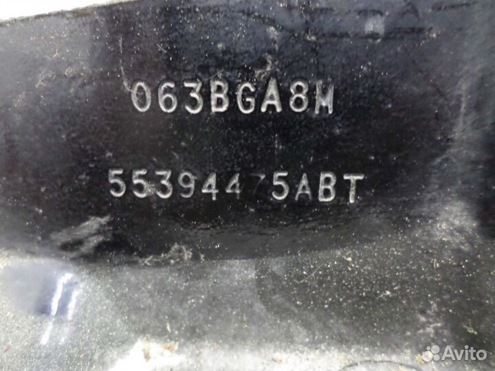 Петля капота левая Jeep Grand Cherokee 3 (WK)