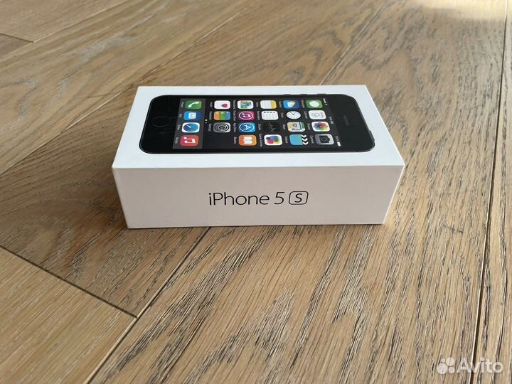 Коробка от iPhone 5s оригинальная