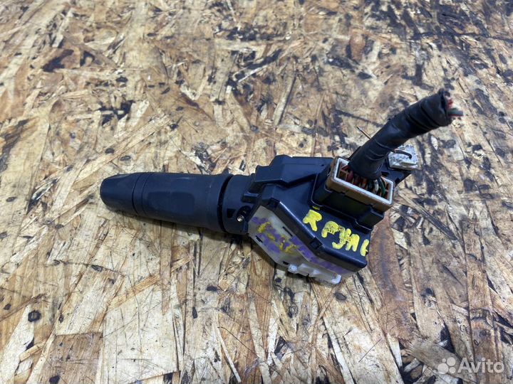 Подрулевой переключатель Ниссан Премьера P12