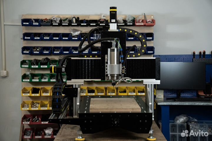 Фрезерный станок с чпу 1200х600х150 мм