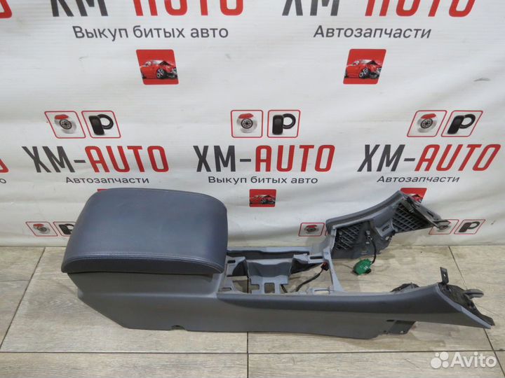 Консоль центральная Ford Mondeo