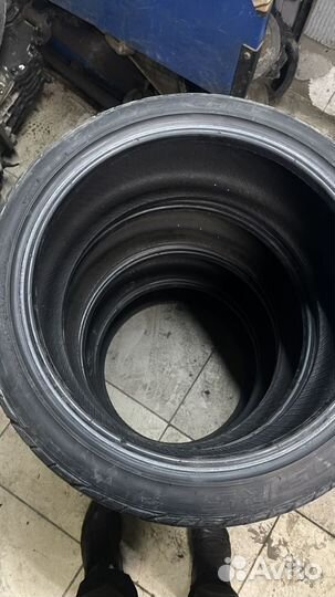 Federal 595RS-RR 215/40 R17 81