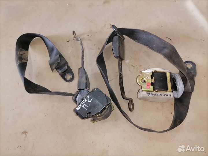 Ремень безопасности комплект Opel Vectra A 1988-95
