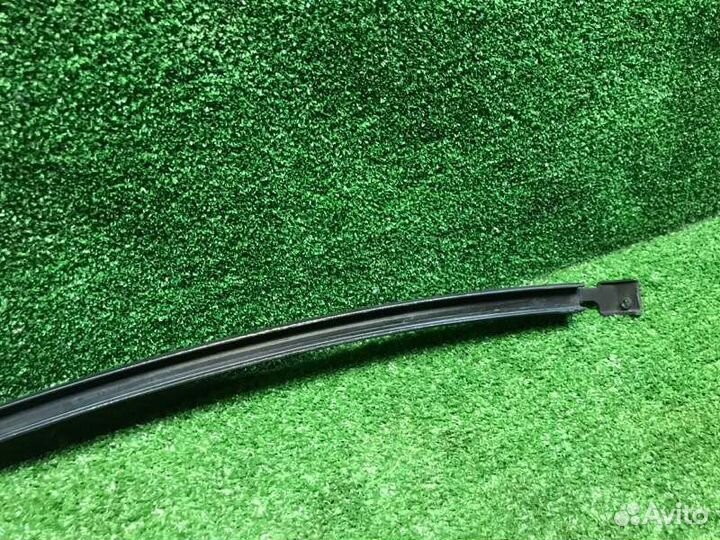 Направляющая стекла задняя левая Lifan Solano 650