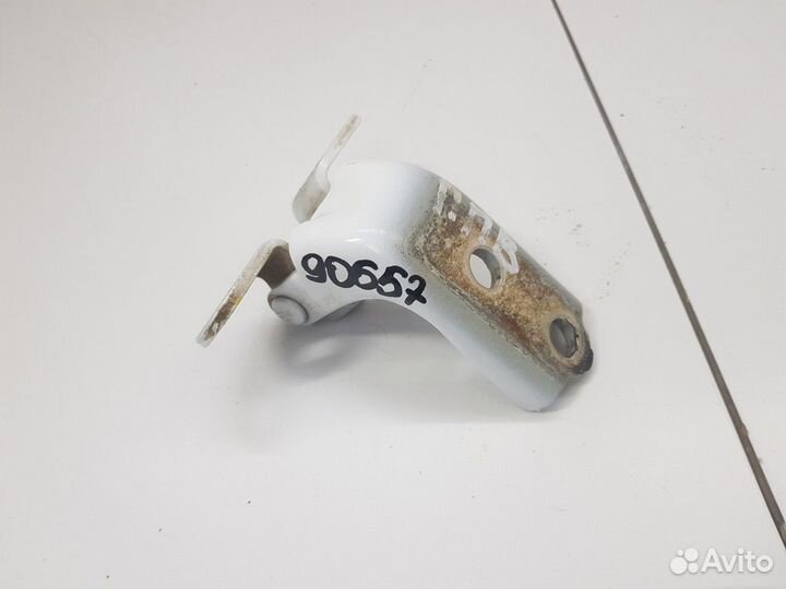 Петля двери передняя правая (верхняя)