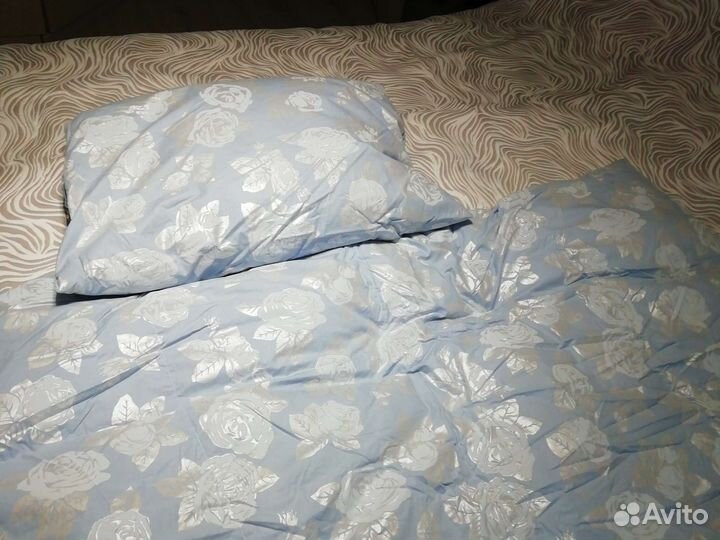 Пуховое одеяло и подушка. Плед детский вязаный