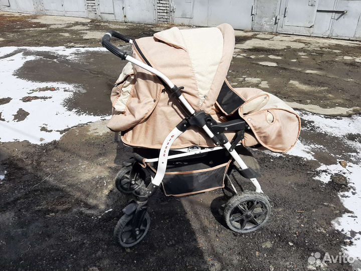 Коляска бу
