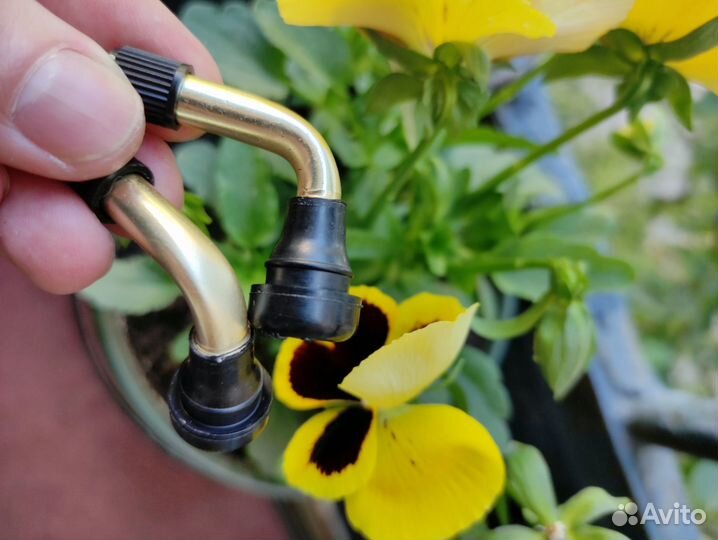 Ниппель для бескамерных шин электросамоката