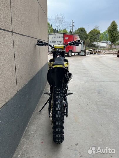 Кроссовый мотоцикл BSE T5 Yellow Twister (015)