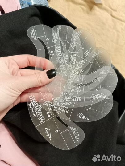 Трафареты для макияжа бровей