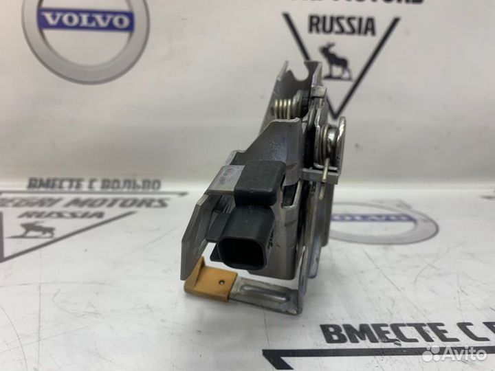 Замок капота в сборе оригинал Volvo C30 V50 04-13
