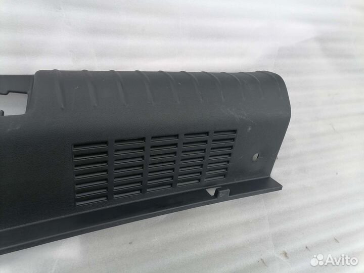 Обшивка багажника задней панели Kia Rio 4 X-line