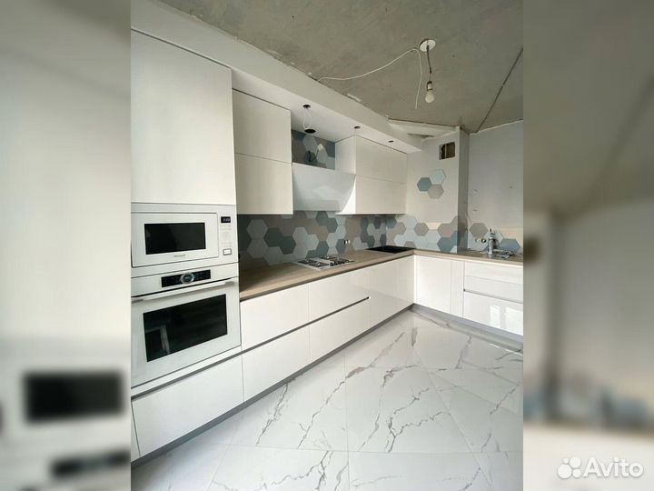 Кухонный гарнитур на заказ. Своё производство