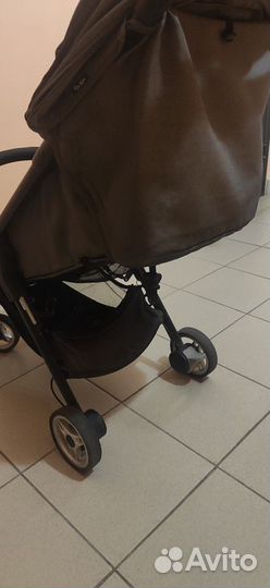 Прогулочная коляска Baby Jogger City Tour