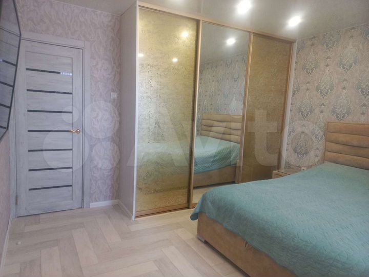 2-к. квартира, 66,3 м², 10/10 эт.