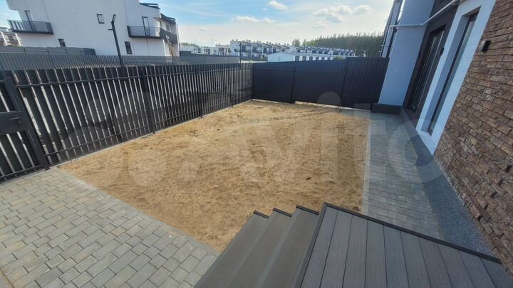 Таунхаус 126 м² на участке 3 сот.