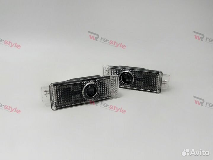 Проекция логотипа BMW на двери Тип 3 D2347