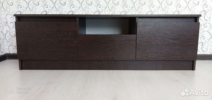 Тумба под тв