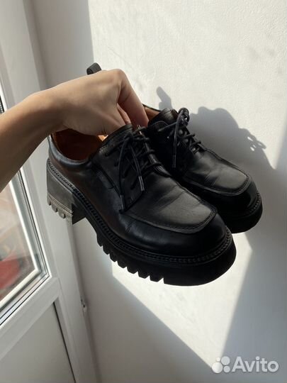 Полуботинки натуральная кожа 38