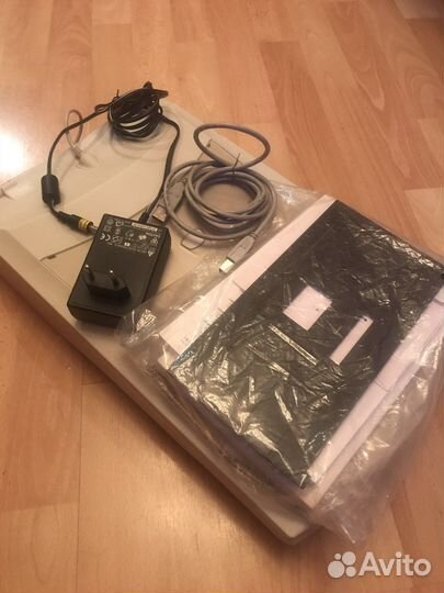 Сканер CanoScan D660U