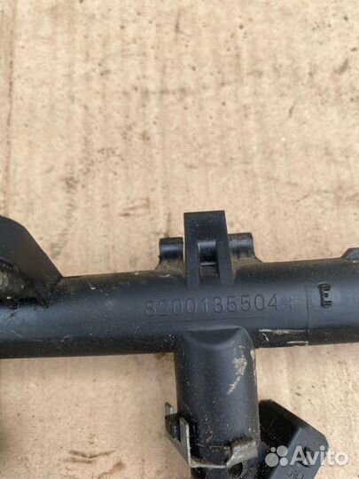 Топливная рампа Renault Megane 3/Renault Fluence