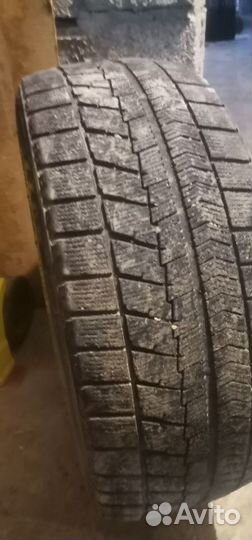 Bridgestone Blizzak VRX 225/40 R18 88S