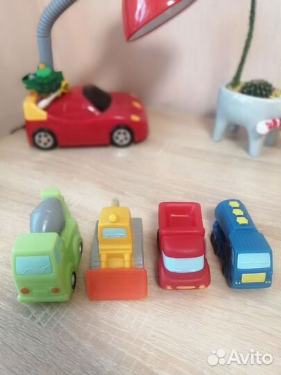 Игрушки резиновые