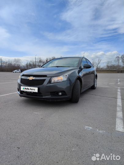 Chevrolet Cruze 1.6 AT, 2011, 171 000 км