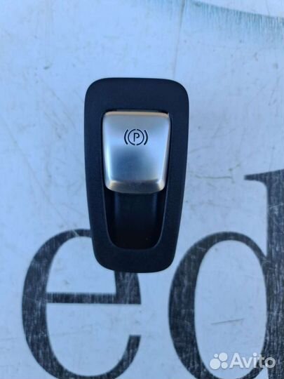 Кнопка ручника Mercedes W213