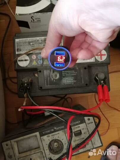 Автомобильное зарядное устройство 12V24V, 2 порта