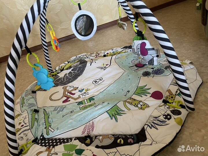 Коврик для малышей развивающий