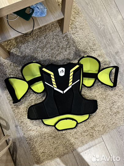 Хоккейный нагрудник,локти Warrior Alpha DX4 (SR-M)