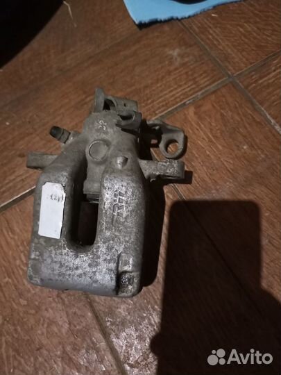 Суппорт задний Peugeot 408 Citroen левый / правый