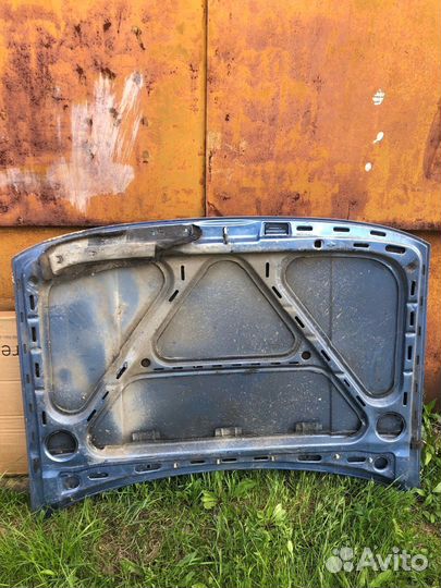 Капот passat b3